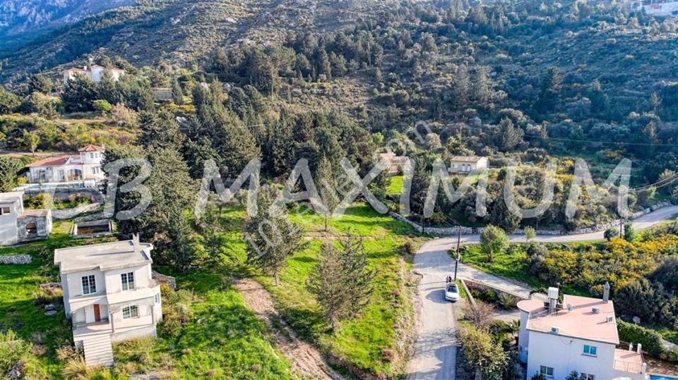 Residential Zoned Plot For Sale in Karşıyaka, Kyrenia