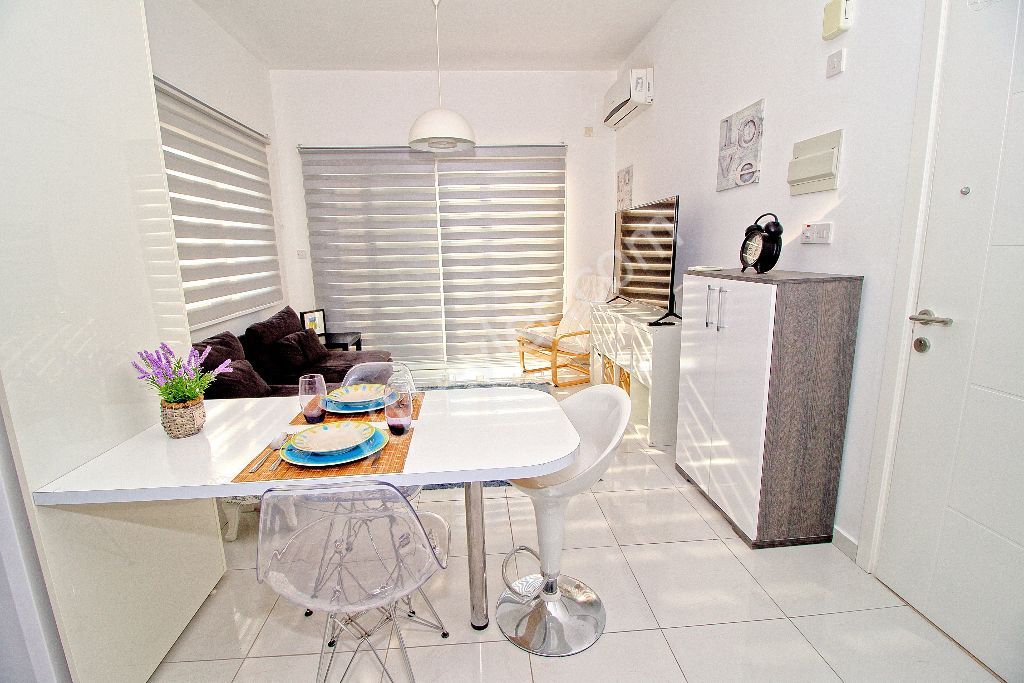 Flat To Rent in Alsancak, Kyrenia