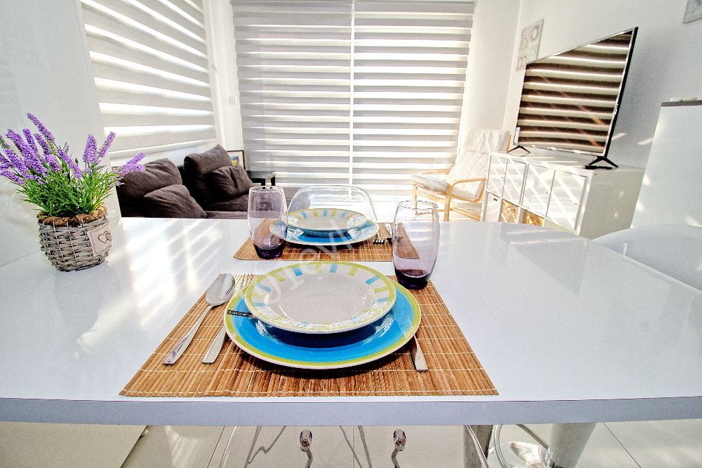 Flat To Rent in Alsancak, Kyrenia