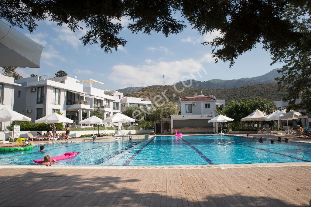 KYRENIA ALSANCAK TA MILOS PARK MAGNIFICENT 2+1 GARDEN FLOOR APARTMENT WITH SEA VIEW ** 