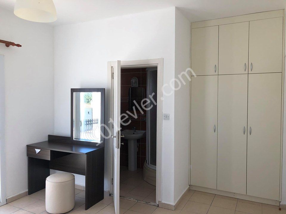 Villa To Rent in Girne Merkez, Kyrenia