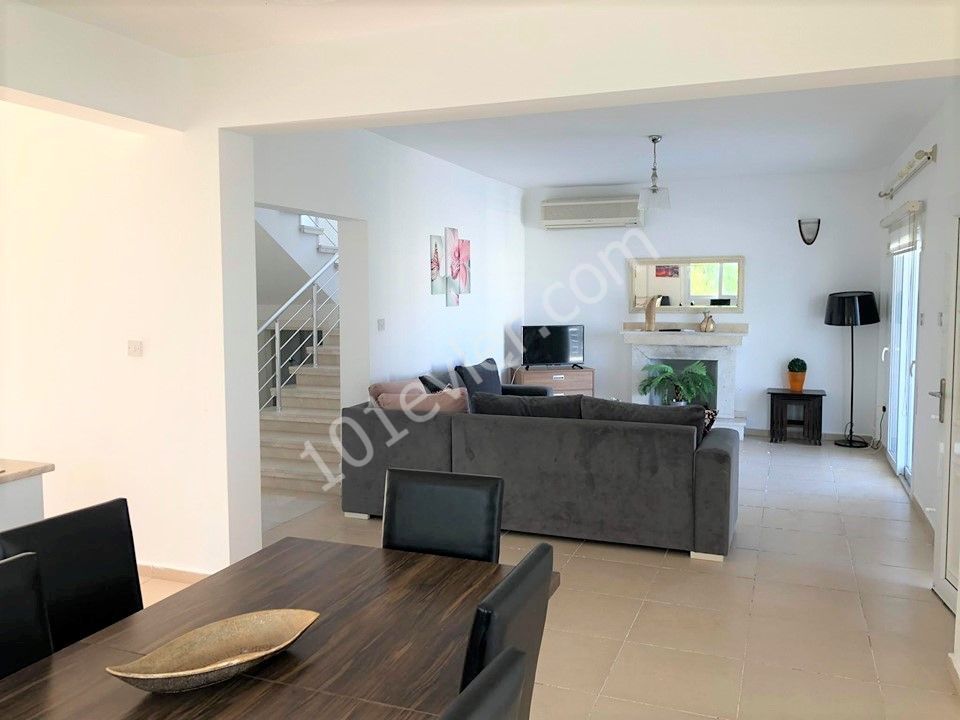 Villa To Rent in Girne Merkez, Kyrenia