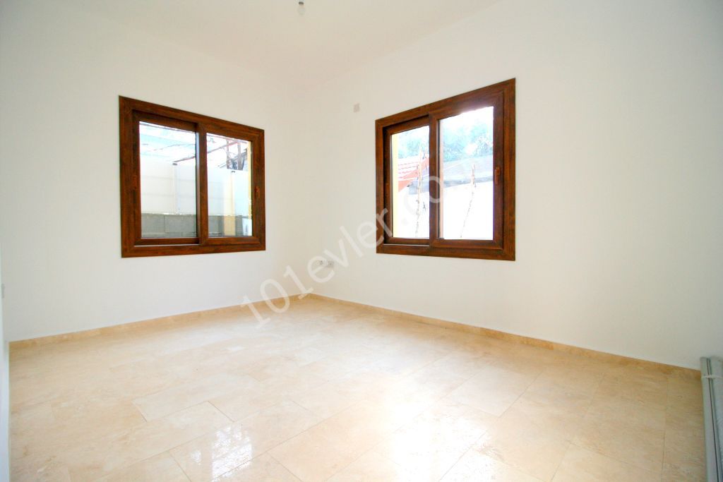 Flat To Rent in Türk Mahallesi, Kyrenia