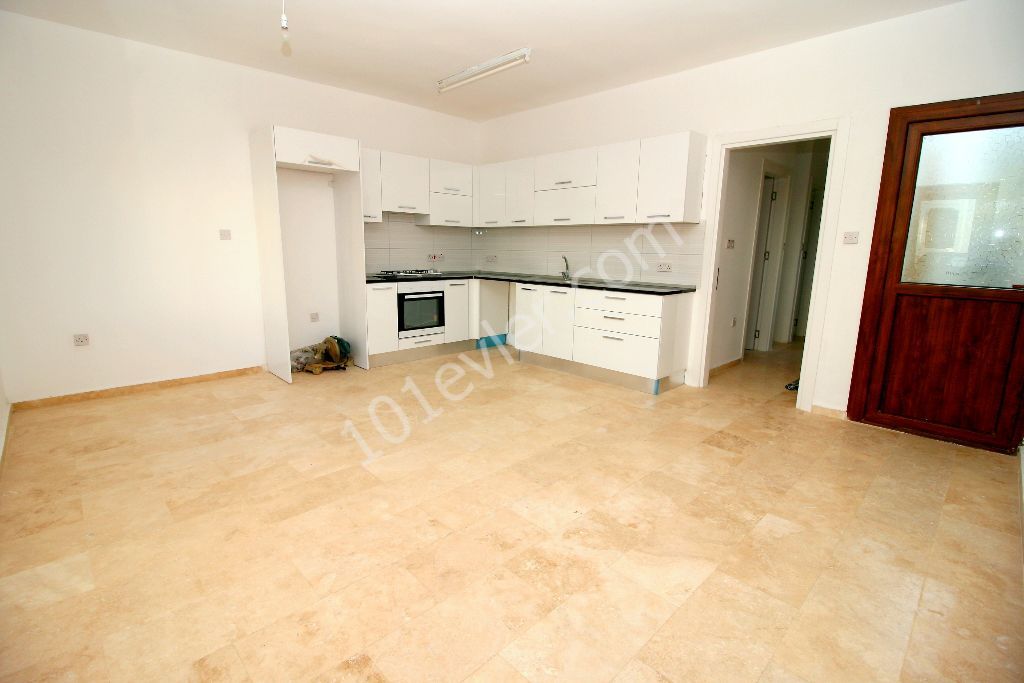 Flat To Rent in Türk Mahallesi, Kyrenia