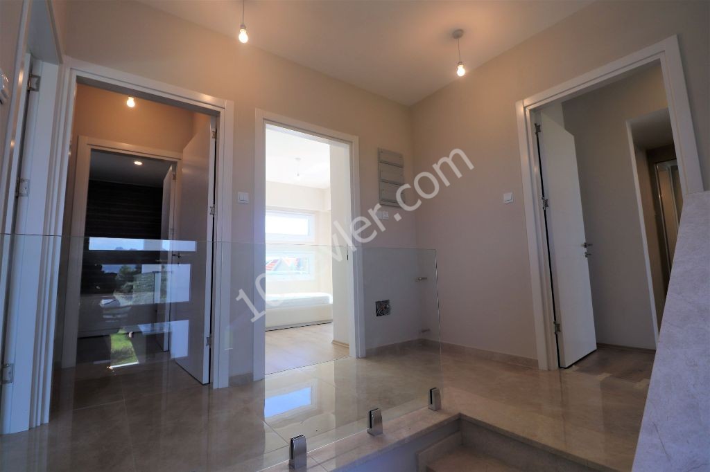 4 Bedroom Modern Smart   Villas For Sale İn North Cyprus Kyrenia 