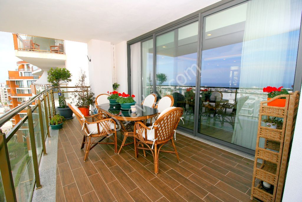 Flat For Sale in Girne Merkez, Kyrenia