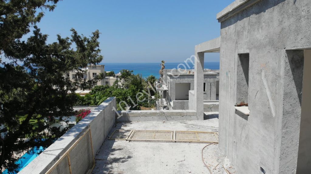 For Sale Luxury Apartments in Kyrenia with Garden and Terrace