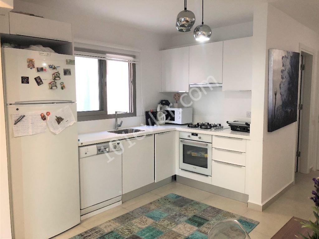 Semi Detached To Rent in Alsancak, Kyrenia