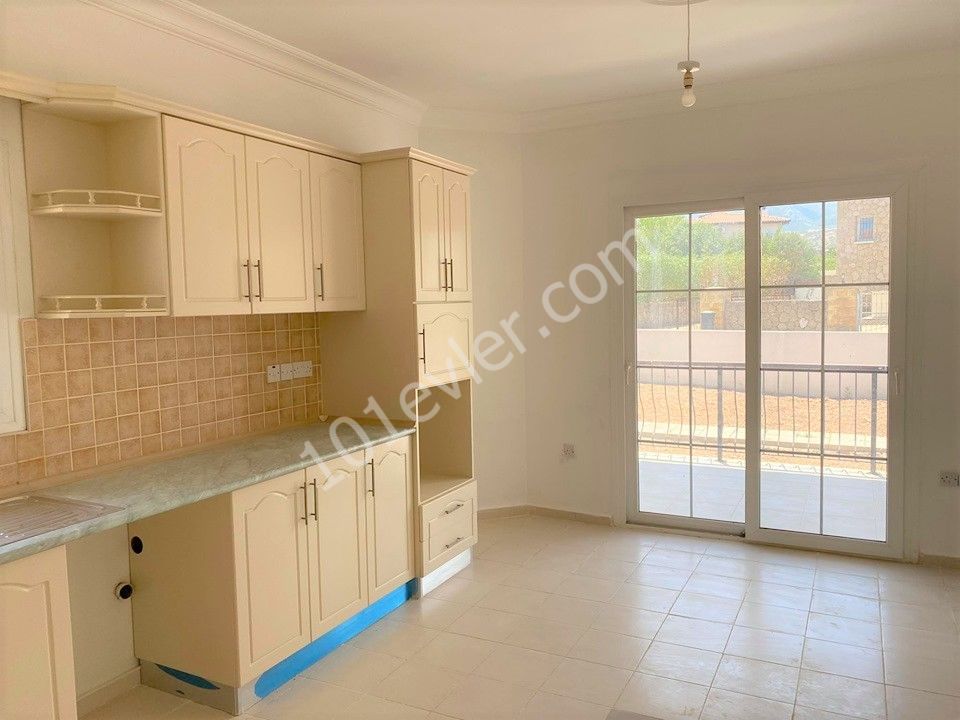 Villa For Sale in Çatalköy, Kyrenia