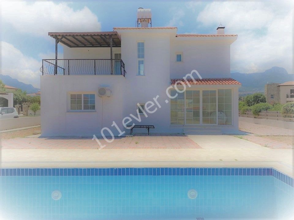 Villa For Sale in Çatalköy, Kyrenia