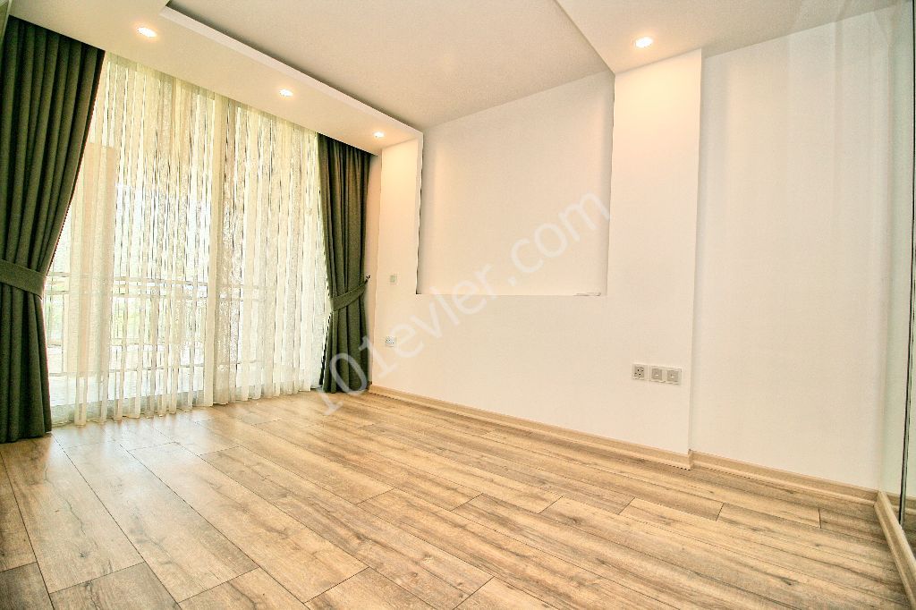 Flat To Rent in Girne Merkez, Kyrenia