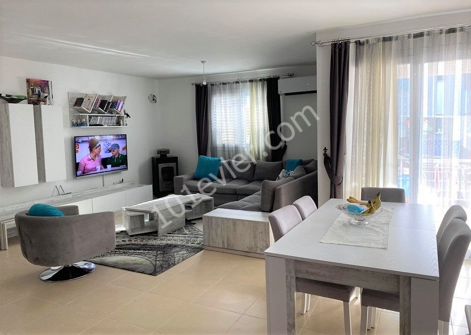 Flat For Sale in Girne Merkez, Kyrenia