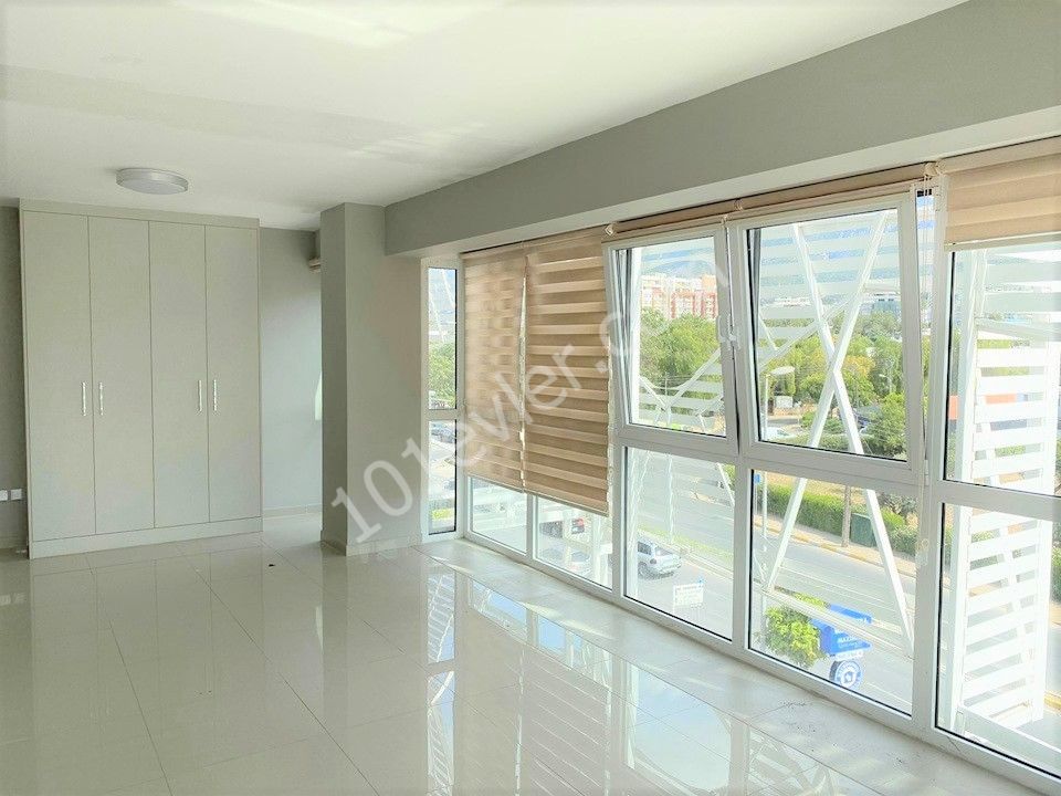 Flat To Rent in Girne Merkez, Kyrenia