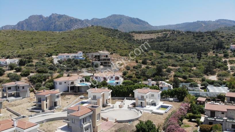 AT SUCH A PRICE,THERE IS NO SUCH SIGHT !!! THE LAST 4 VILLAS !!! MAGNIFICENT VILLAS OF 159.500 STG WITH MAGNIFICENT SEA VIEW ON KYRENIA HASAN UZUN PETROL OF CYPRUS 3 +1 DOES NOT CLOSE ** 