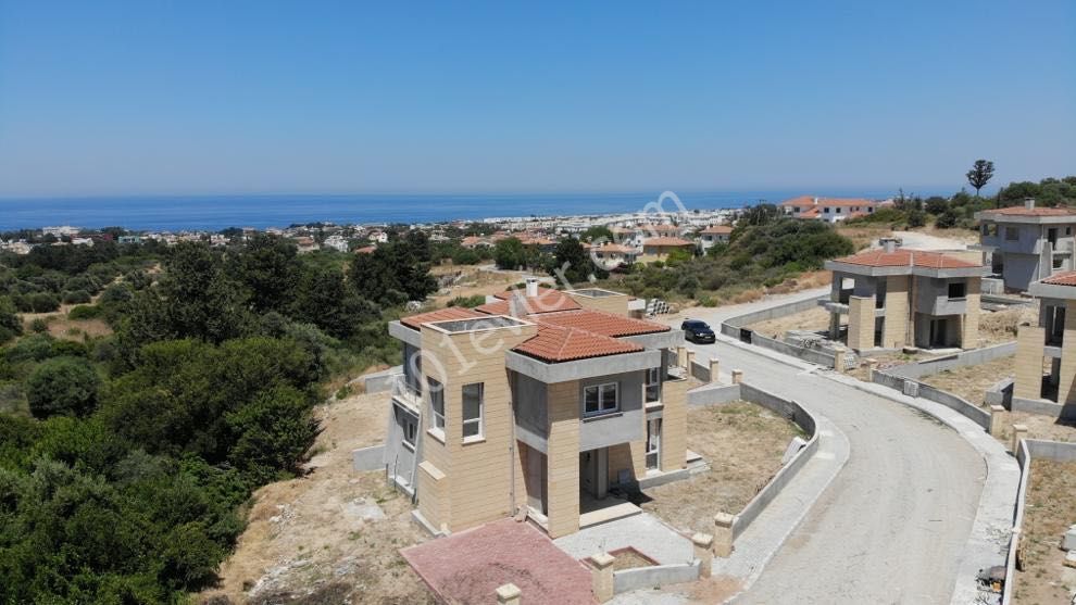 AT SUCH A PRICE,THERE IS NO SUCH SIGHT !!! THE LAST 4 VILLAS !!! MAGNIFICENT VILLAS OF 159.500 STG WITH MAGNIFICENT SEA VIEW ON KYRENIA HASAN UZUN PETROL OF CYPRUS 3 +1 DOES NOT CLOSE ** 