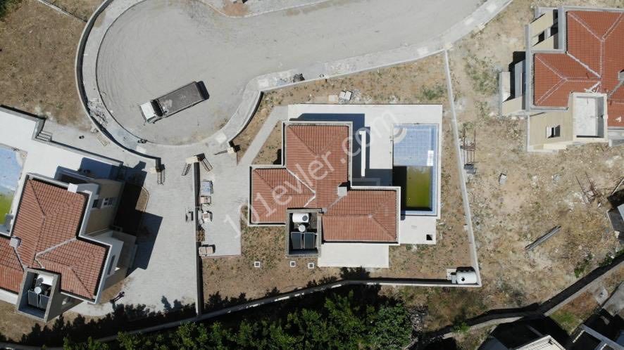 AT SUCH A PRICE,THERE IS NO SUCH SIGHT !!! THE LAST 4 VILLAS !!! MAGNIFICENT VILLAS OF 159.500 STG WITH MAGNIFICENT SEA VIEW ON KYRENIA HASAN UZUN PETROL OF CYPRUS 3 +1 DOES NOT CLOSE ** 