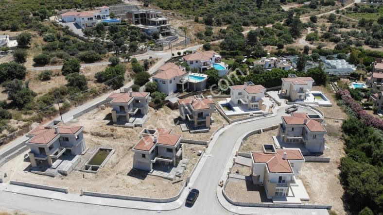 AT SUCH A PRICE,THERE IS NO SUCH SIGHT !!! THE LAST 4 VILLAS !!! MAGNIFICENT VILLAS OF 159.500 STG WITH MAGNIFICENT SEA VIEW ON KYRENIA HASAN UZUN PETROL OF CYPRUS 3 +1 DOES NOT CLOSE ** 