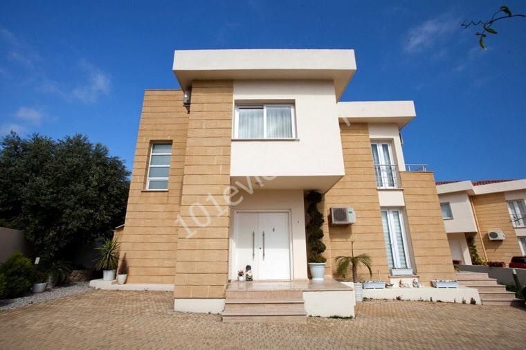 AT SUCH A PRICE,THERE IS NO SUCH SIGHT !!! THE LAST 4 VILLAS !!! MAGNIFICENT VILLAS OF 159.500 STG WITH MAGNIFICENT SEA VIEW ON KYRENIA HASAN UZUN PETROL OF CYPRUS 3 +1 DOES NOT CLOSE ** 