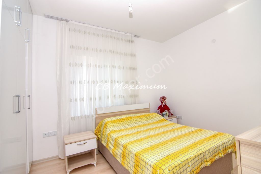 Girne Alsancak da Satılık Site İçinde 3+1 Daire