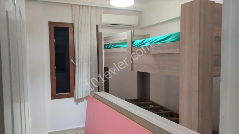 Flat To Rent in Girne Merkez, Kyrenia