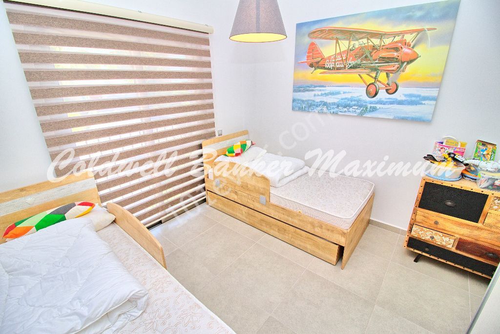 Kıbrıs Girne Alsancak'ta Site İçinde Lüks ve Full Eşyalı Deniz Manzaralı Kiralık Daire