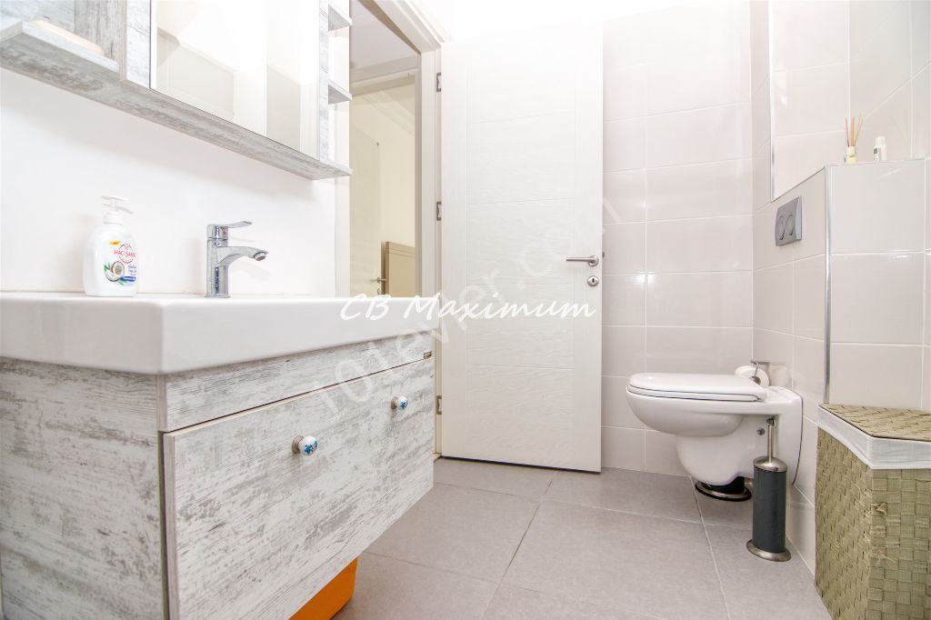 Flat For Sale in Girne Merkez, Kyrenia