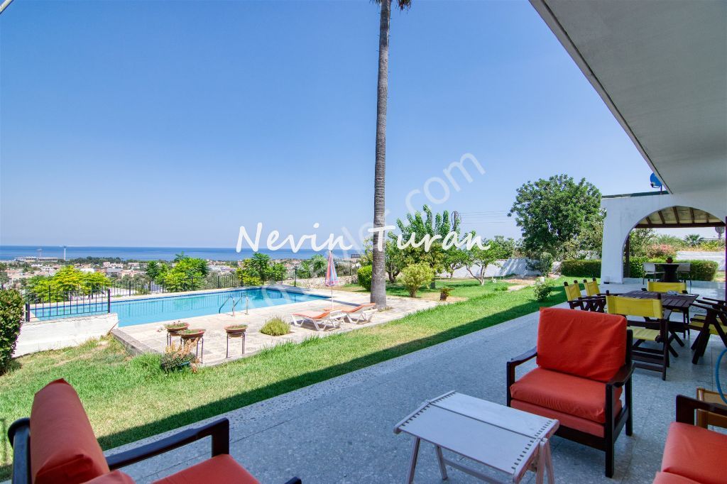 Villa For Sale in Çatalköy, Kyrenia