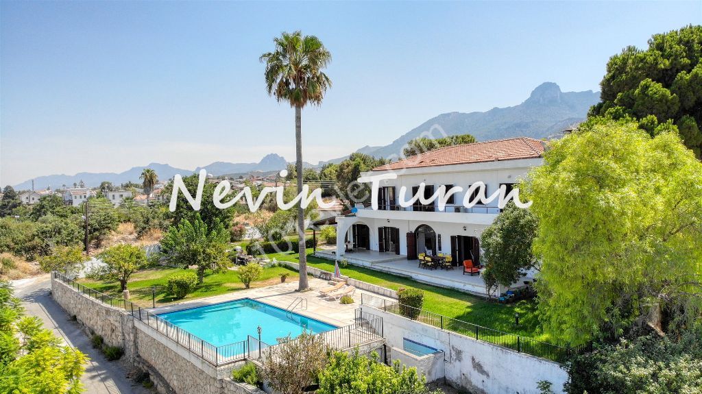 Villa For Sale in Çatalköy, Kyrenia