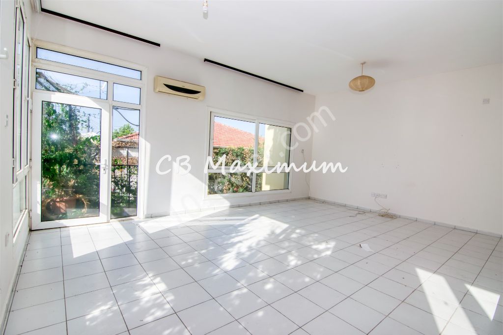 Flat For Sale in Alsancak, Kyrenia