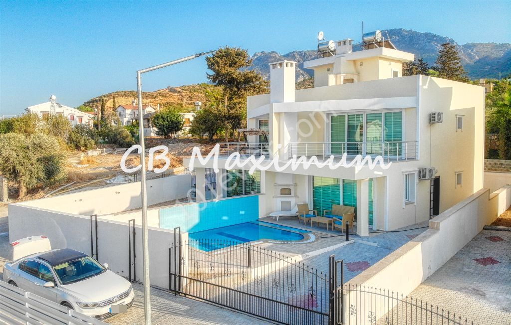 Semi Detached For Sale in Alsancak, Kyrenia