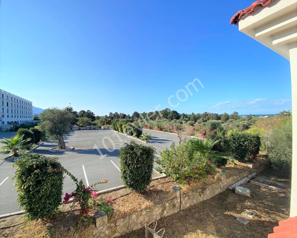 Villa For Sale in Girne Merkez, Kyrenia