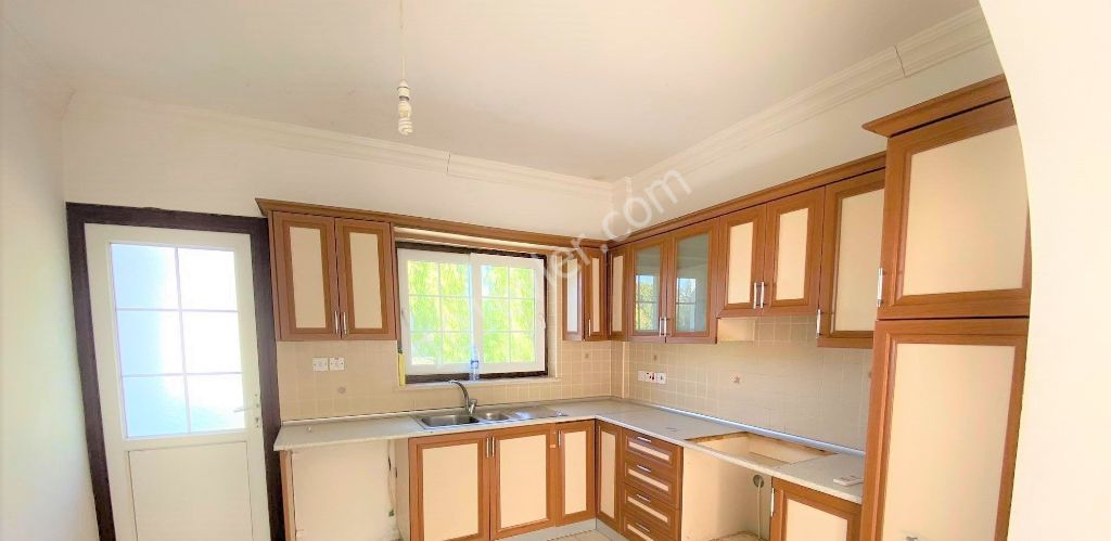 Villa For Sale in Girne Merkez, Kyrenia