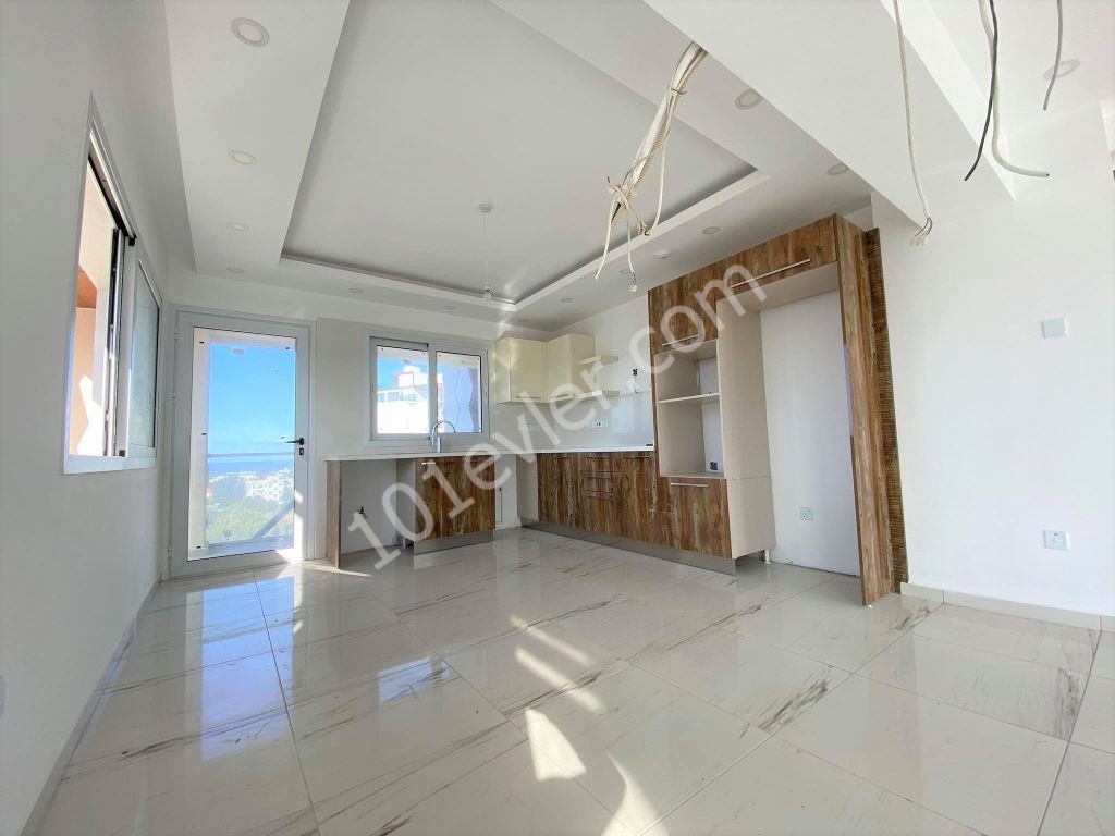 3+1 NEW OPPORTUNITY APARTMENT ON THE MAIN STREET IN THE CENTER OF KYRENIA ** 