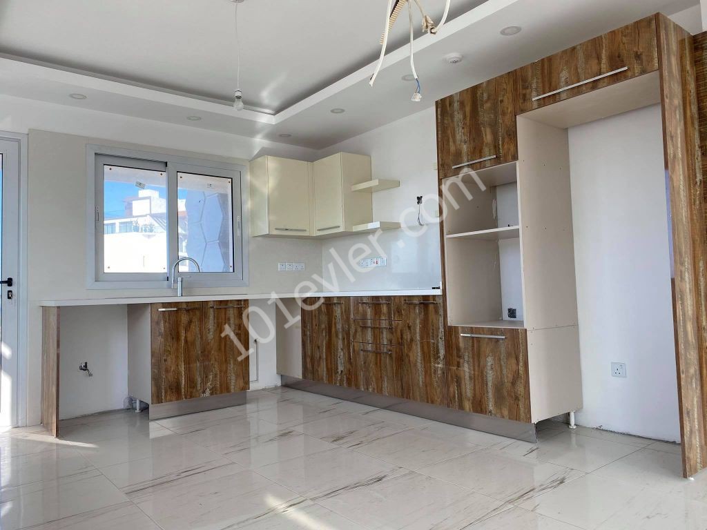 3+1 NEW OPPORTUNITY APARTMENT ON THE MAIN STREET IN THE CENTER OF KYRENIA ** 