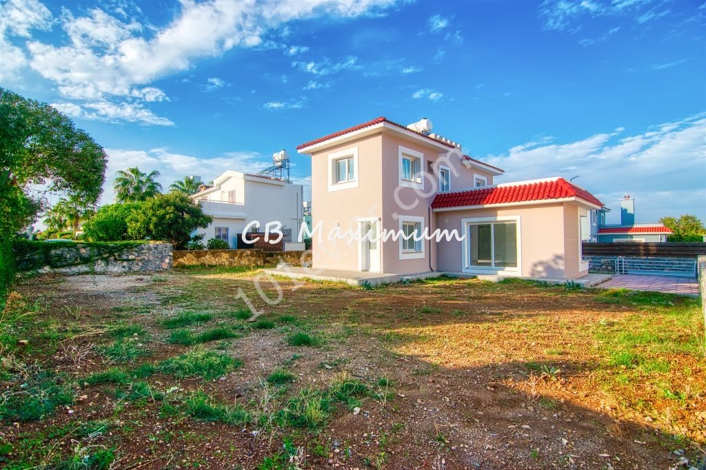 Villa For Sale in Karşıyaka, Kyrenia