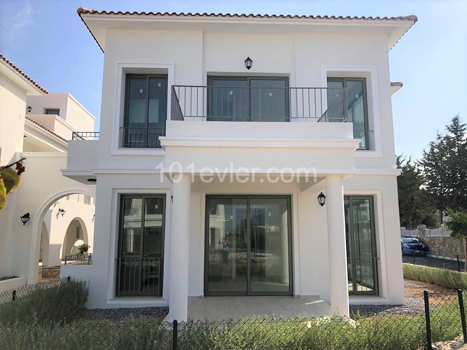 KIBRIS GİRNE ALSANCAK IN EN PRESTİJLİ SİTESİNDE FIRSAT BAHÇE KATI DAİRE