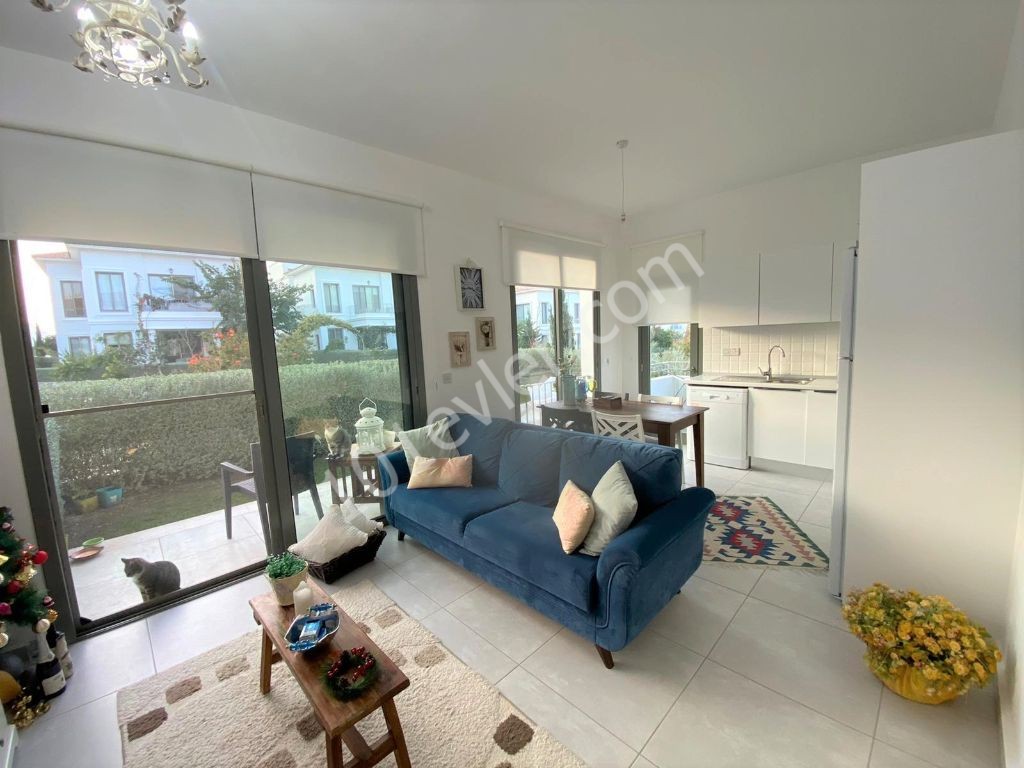 Flat For Sale in Alsancak, Kyrenia