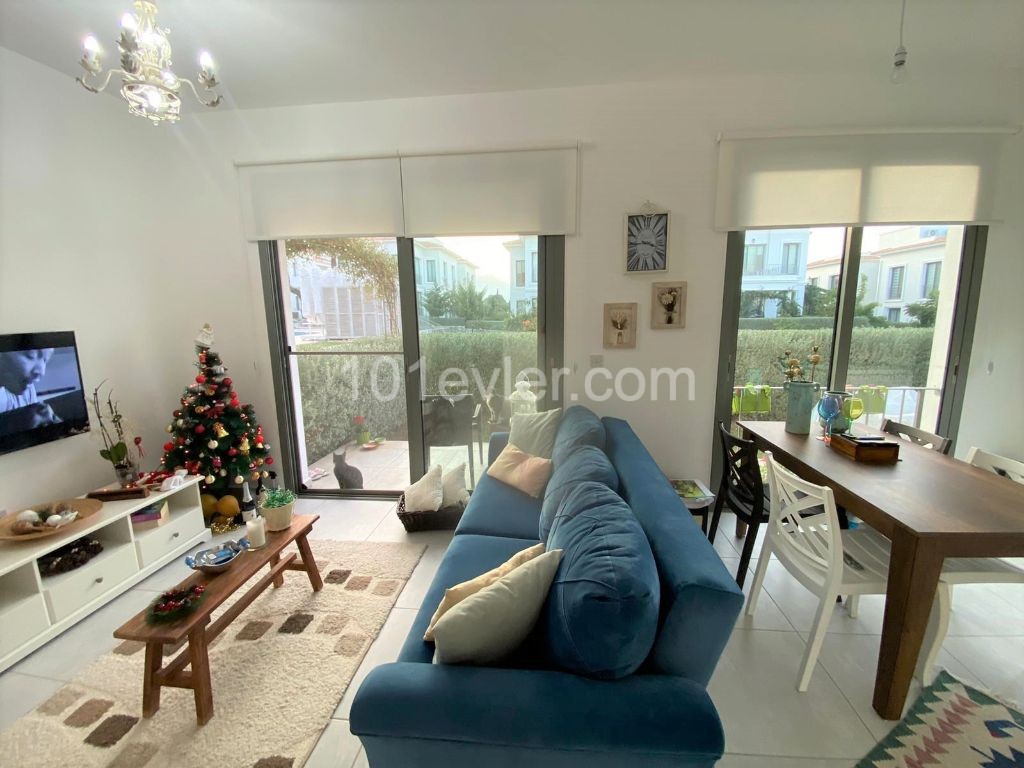 Flat To Rent in Alsancak, Kyrenia