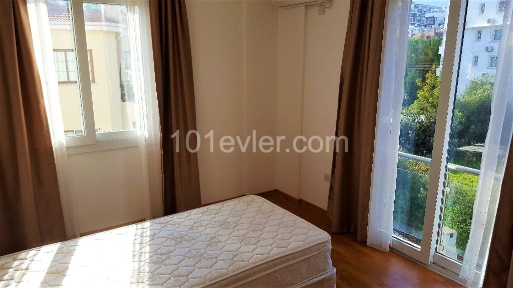 2+1 Flats for Rent in Kyrenia Center 