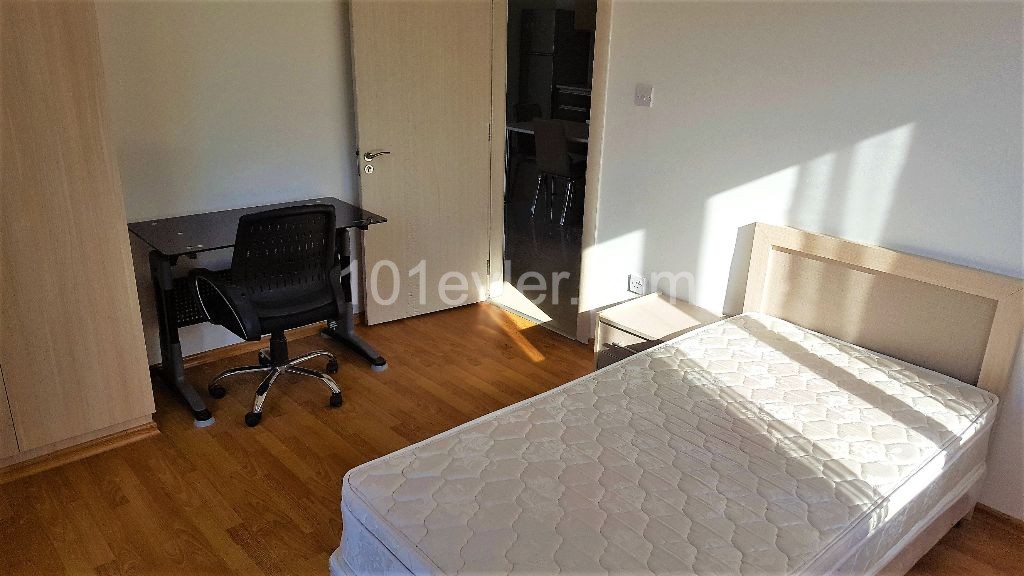 2+1 Flats for Rent in Kyrenia Center 