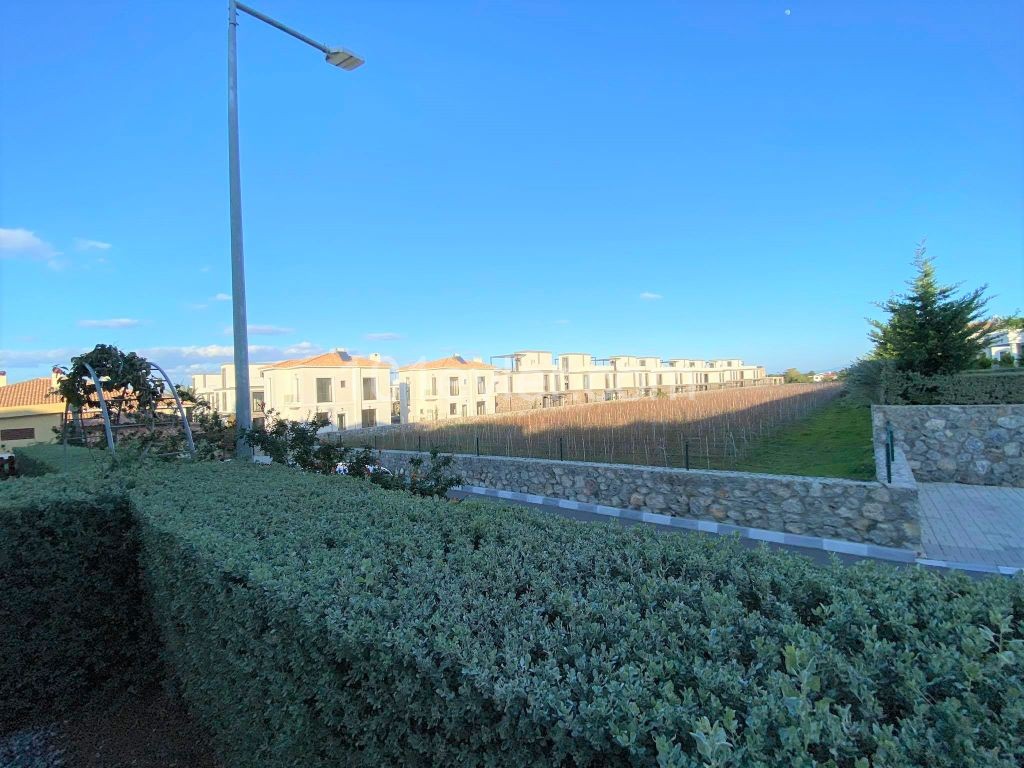 Flat For Sale in Alsancak, Kyrenia