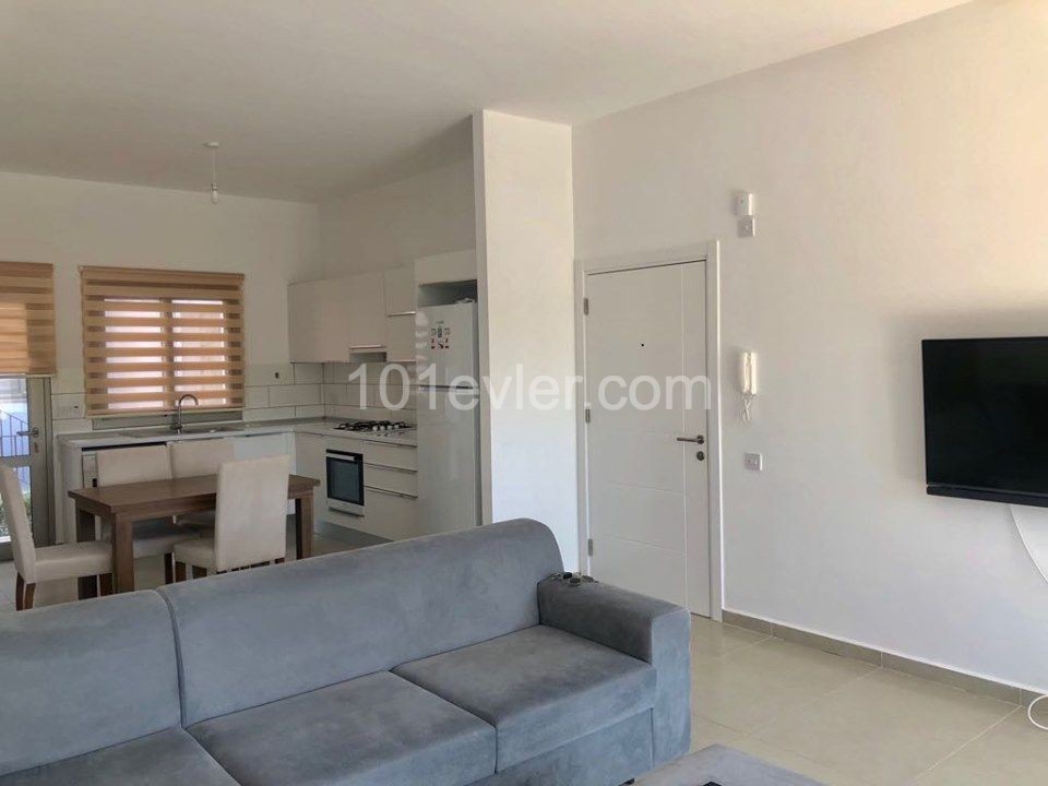 Flat To Rent in Alsancak, Kyrenia