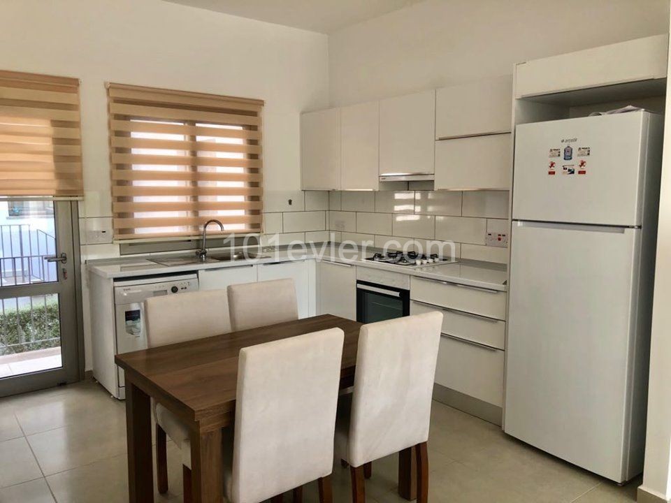 KIBRIS ALSANCAK MİLOS PARK TA EŞYALI  BÜYÜK BAHÇELİ 2+1  DAİRE