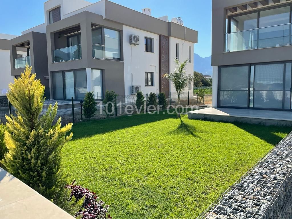 2+1 Flats with Large Gardens in Alsancak Northern Cyprus