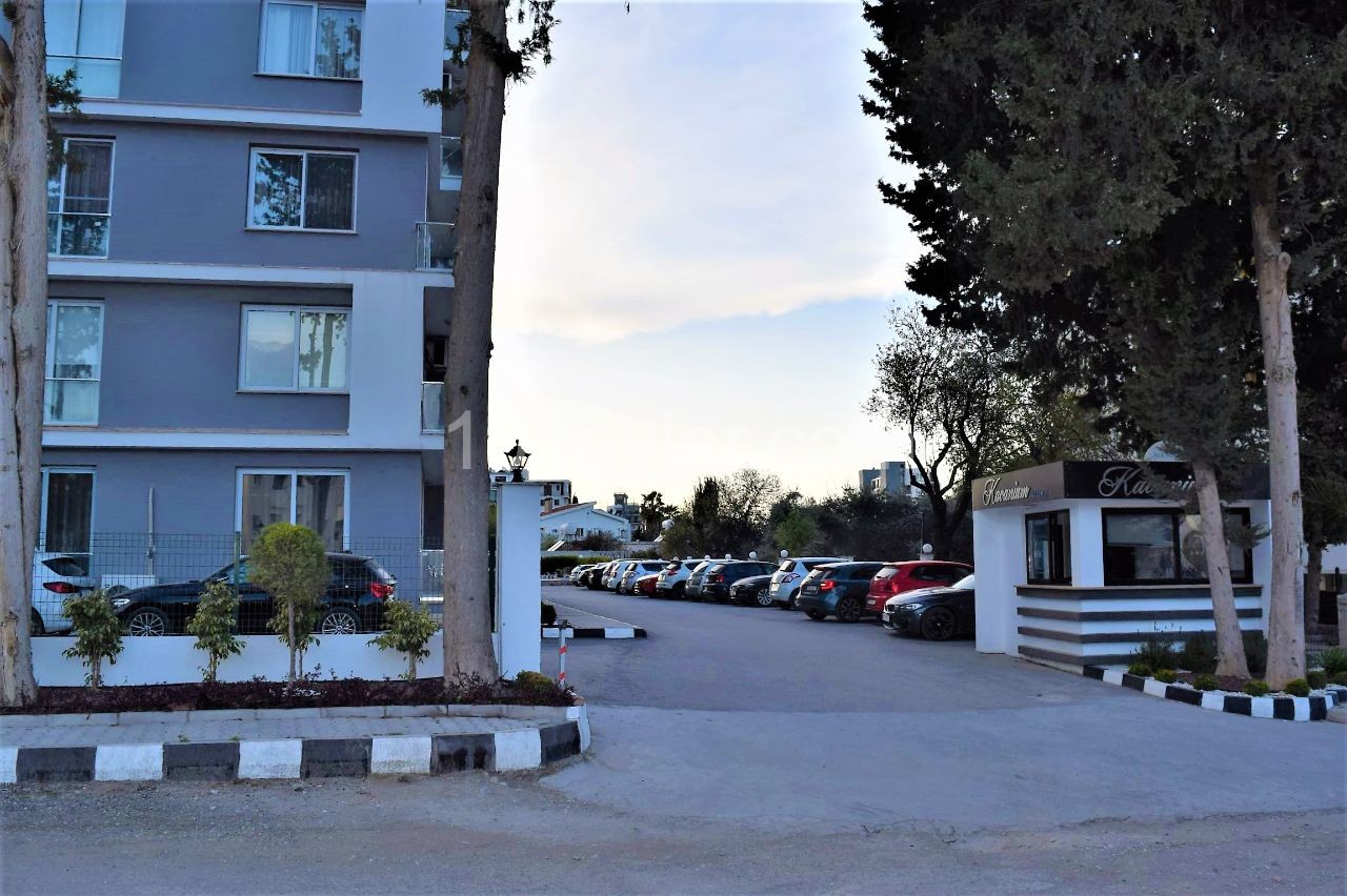 3+1 Penthouse within Secured Complex with Swimming Pool for Rent in Kyrenia Center Cyprus 