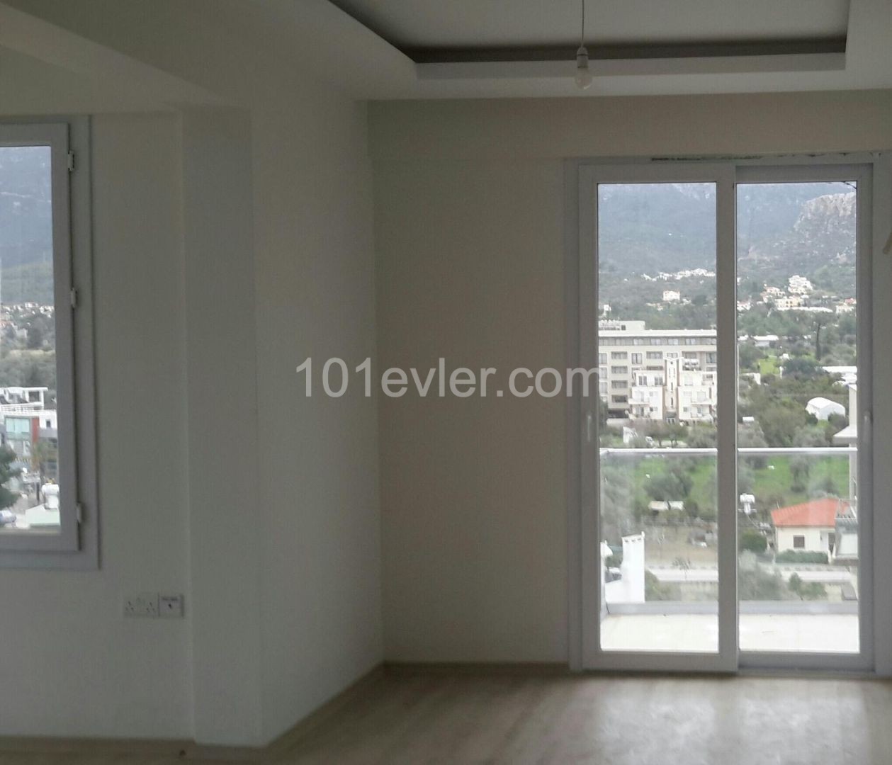 3+1 Penthouse within Secured Complex with Swimming Pool for Rent in Kyrenia Center Cyprus 