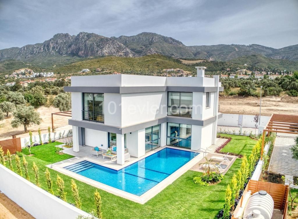 Luxury 3+1 Villas with Swimming Pool for Sale in Yesiltepe Kyrenia 