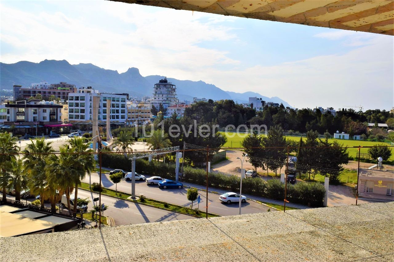 Kıbrıs Girne Merkezde AVM Residence Projesinde Satılık 1+1 Daireler POA