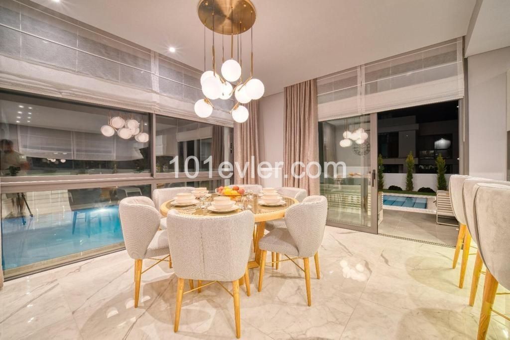 3+1 Villa Mit Hochwertigem Luxuspool In Kyrenia Yesiltepe ** 