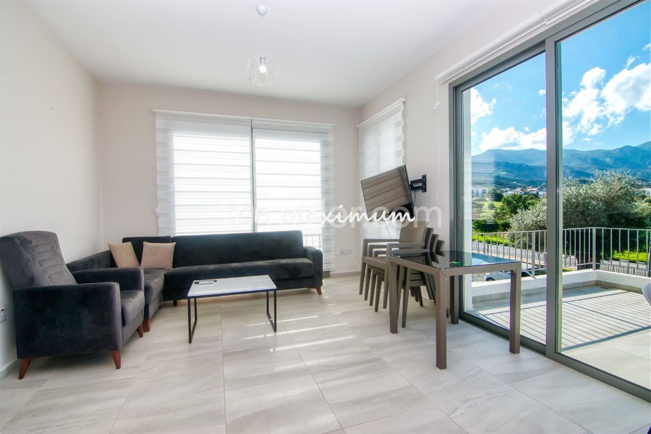 Flat To Rent in Alsancak, Kyrenia